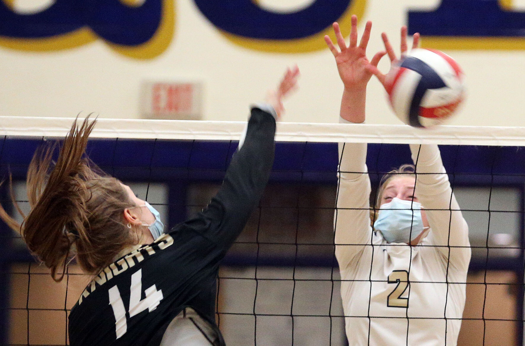 October 8: Onalaska Luther vs Aquinas